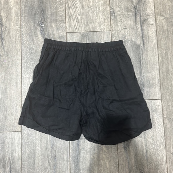 • Sleeper • Women’s Linen Shorts Pleated & Cuffed Black Small - Picture 5 of 5